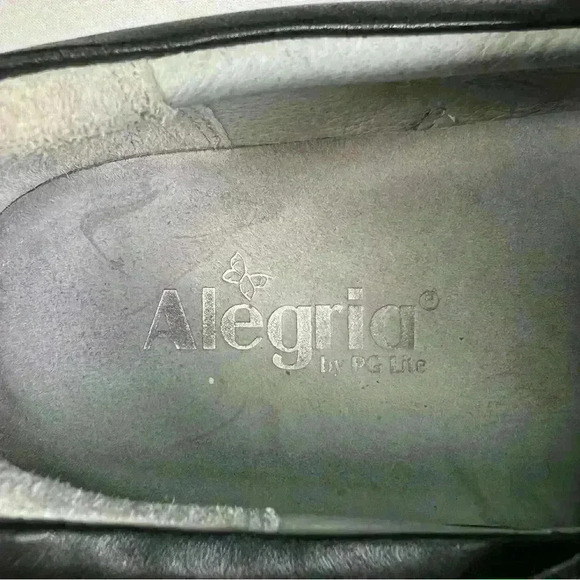 Lightly used  TRAQ BY ALEGRIA "QIN" WOMENS SMART WALKING SHOES BLACK - Picture 11 of 13